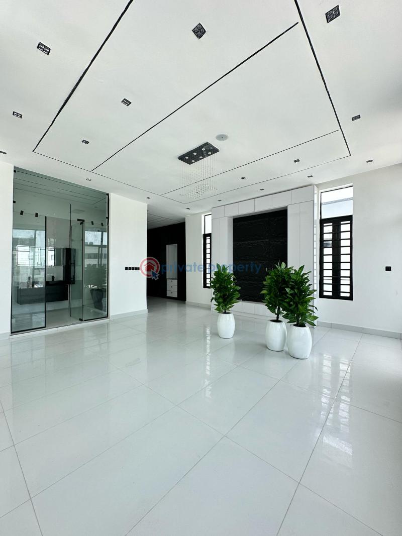 5 bedroom Detached Duplex For Sale Chevron Lekki Lagos - 4