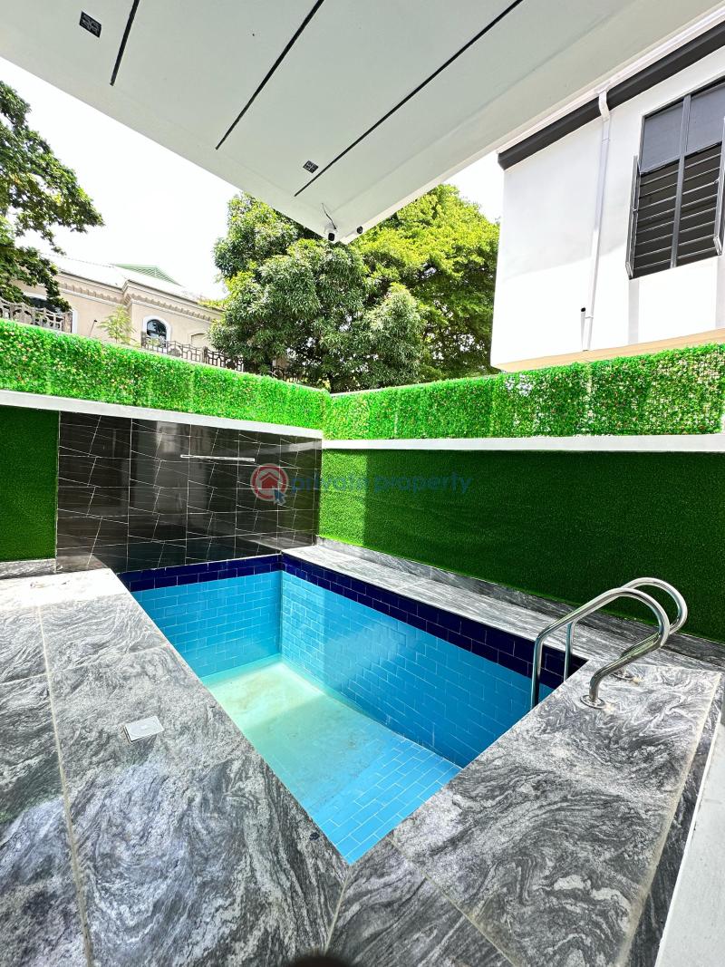 5 bedroom Detached Duplex For Sale Chevron Lekki Lagos - 0