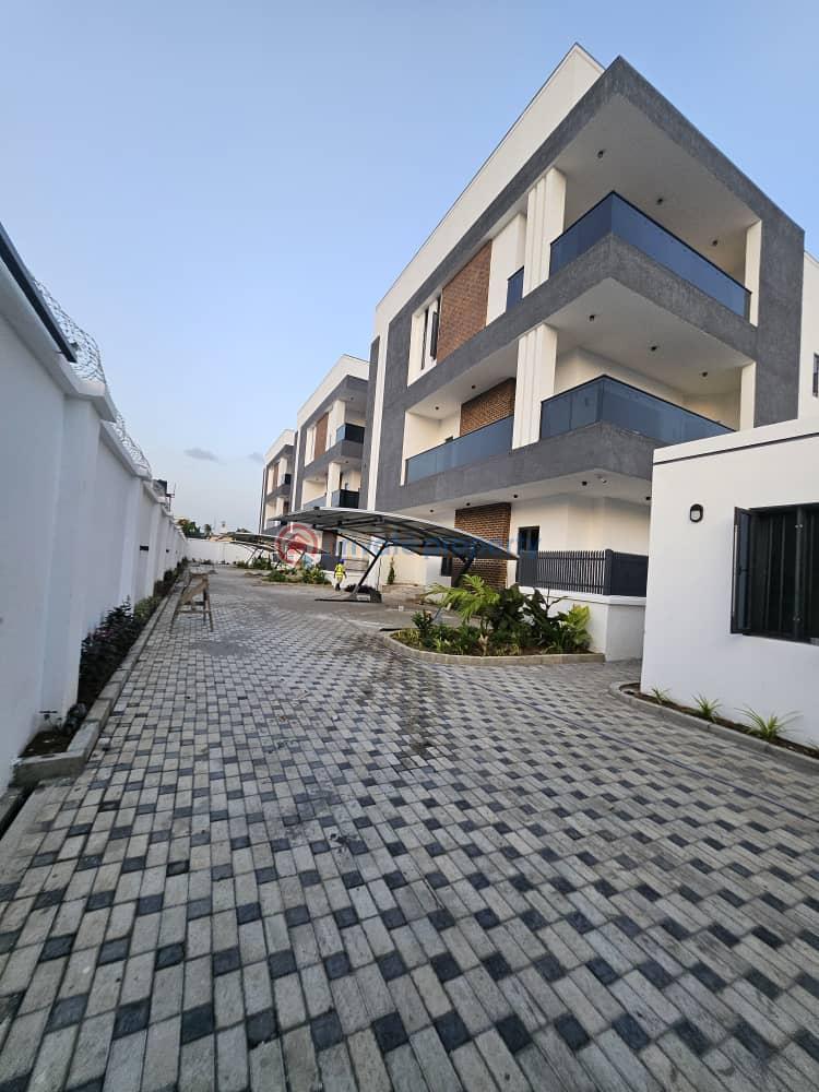 5 bedroom Detached Duplex For Sale Ikeja GRA Lagos - 11