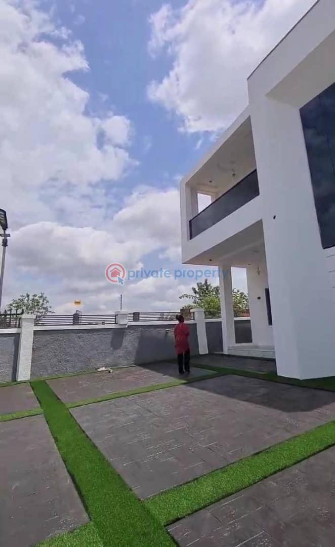 5 bedroom Detached Duplex For Sale Very Close To North West Filling Station Thinkers Corner Enugu Area  - 1