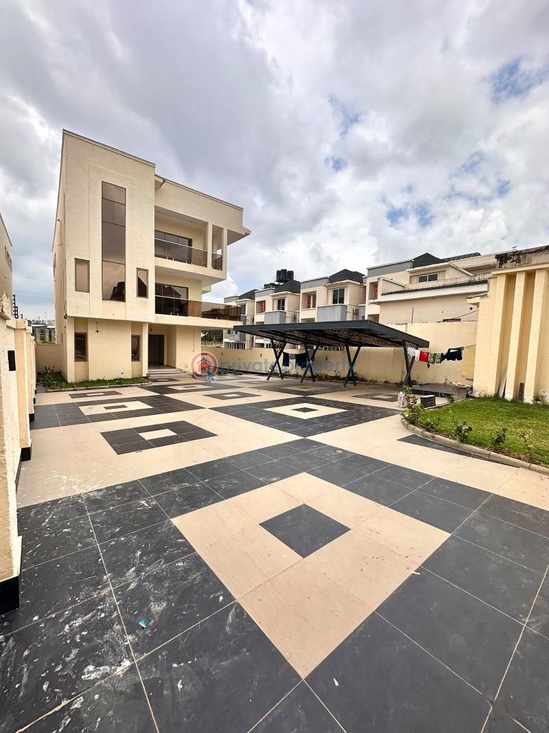 5 bedroom Detached Duplex For Sale Guzape Abuja Phase 1  - 1