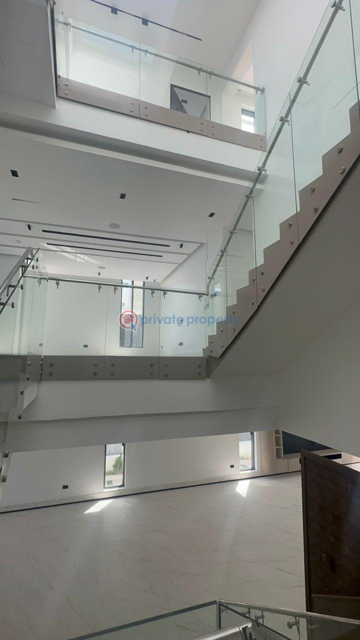 Newly built 5 bedroom detached house with a private spa - 9 5 bedroom Detached Duplex For Sale Ikate Elegushi Lekki Lagos - 9