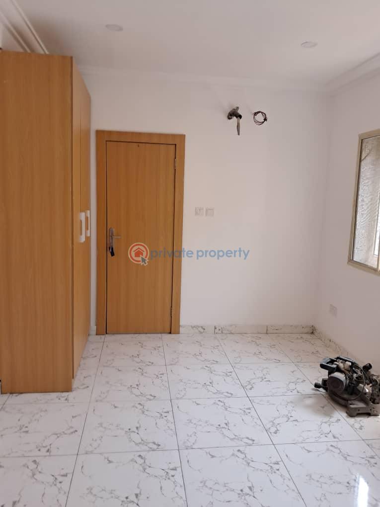 5 bedroom Detached Bungalow For Sale Peaceville Estate, Idado Lekki Phase 1 Lagos - 7