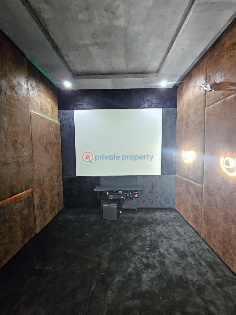 5 bedroom House For Sale Ikota, County Lekki Lagos - 6