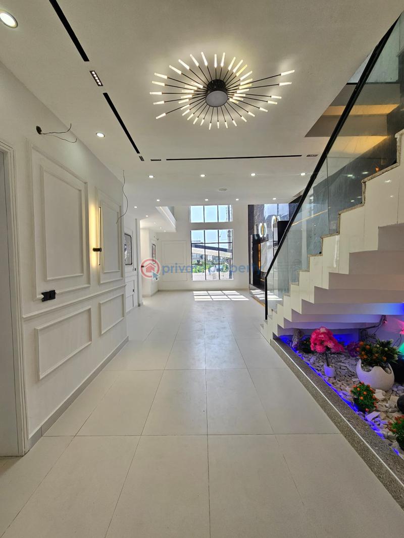 5 bedroom House For Sale Ikota, County Lekki Lagos - 4
