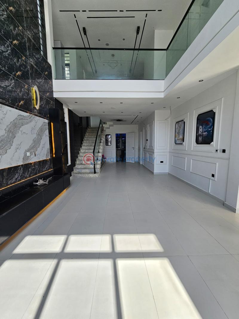 5 bedroom House For Sale Ikota, County Lekki Lagos - 7
