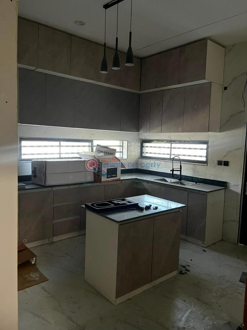 5 bedroom Detached Duplex For Sale Ologolo Lekki Lagos - 4