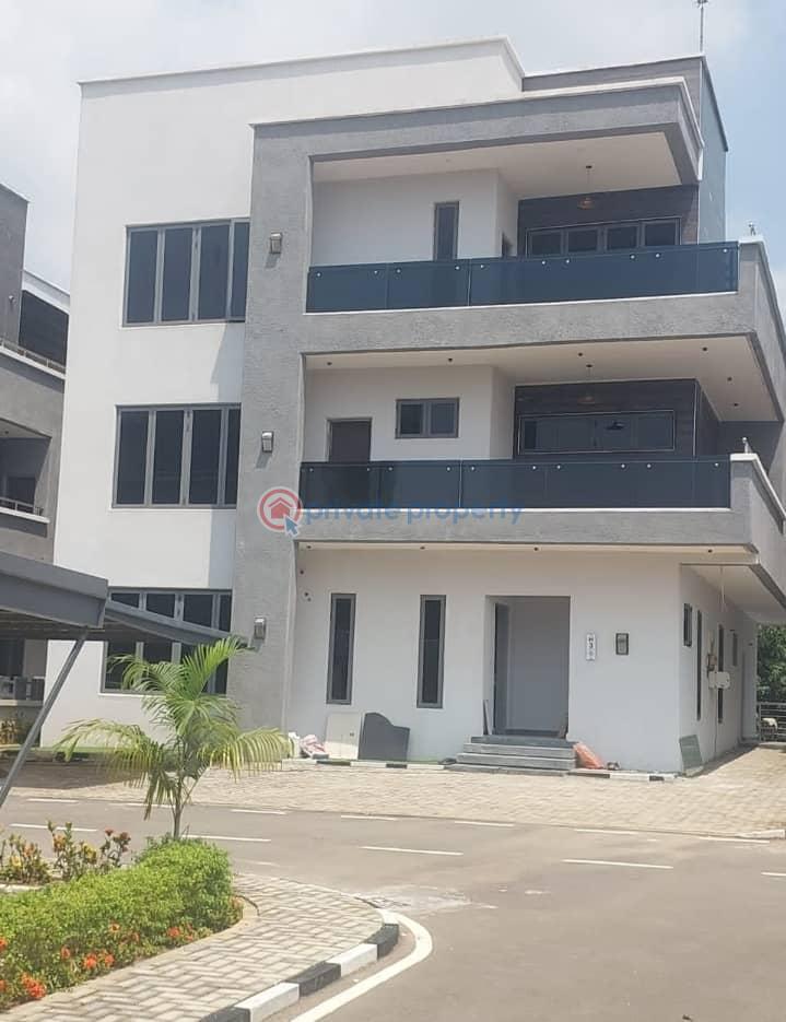 5 bedroom Duplex For Sale Airport View Off Okpanam Road Asaba Asaba Delta