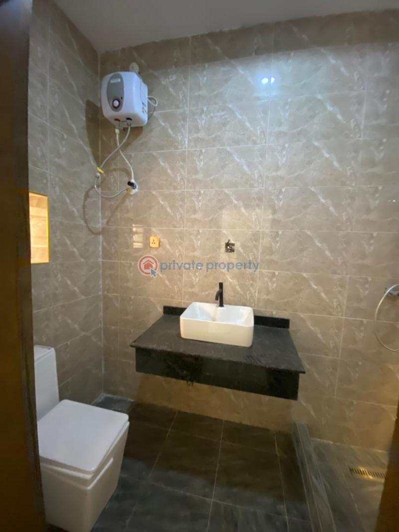 5 bedroom Duplex For Sale Wtc Enugu Suburb Enugu Area  - 17