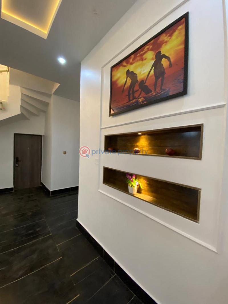 5 bedroom Duplex For Sale Wtc Enugu Suburb Enugu Area  - 4