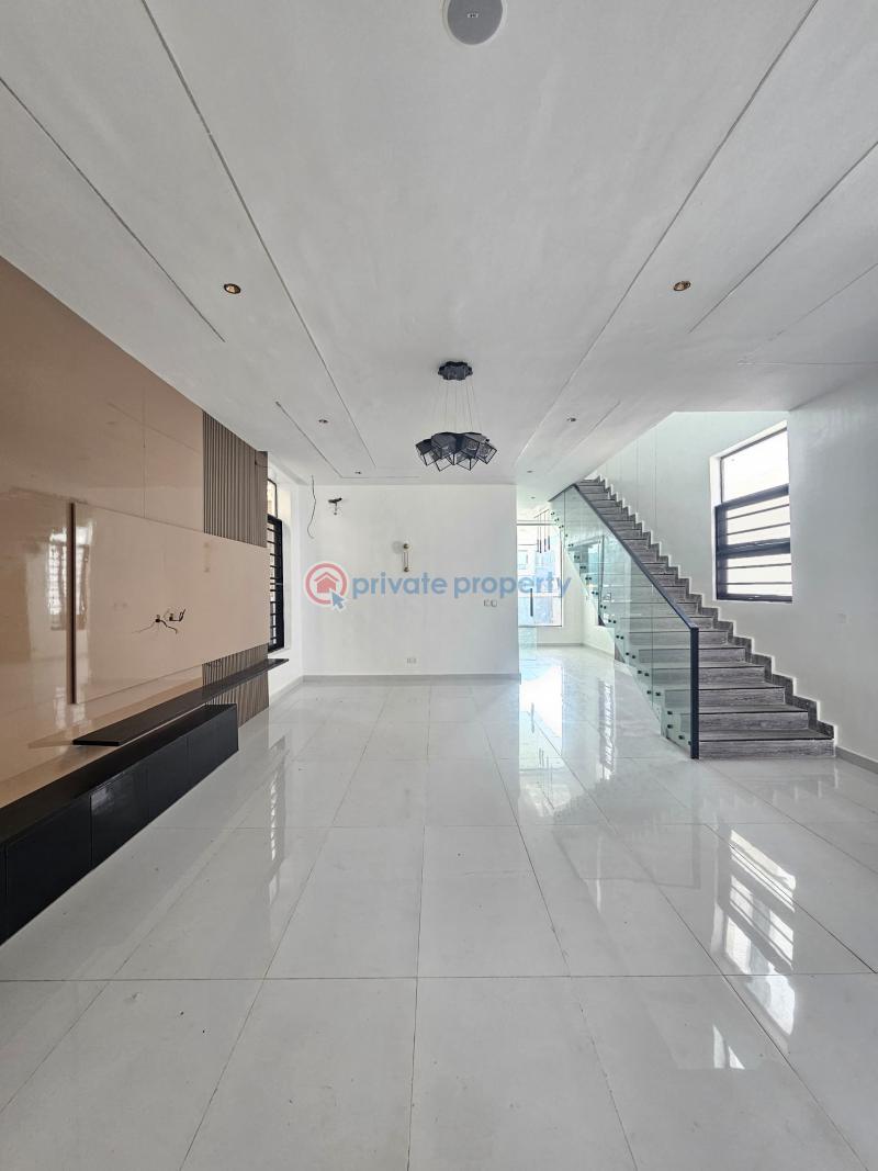 5 bedroom Detached Duplex For Sale Orchid, Lekki Lagos - 1