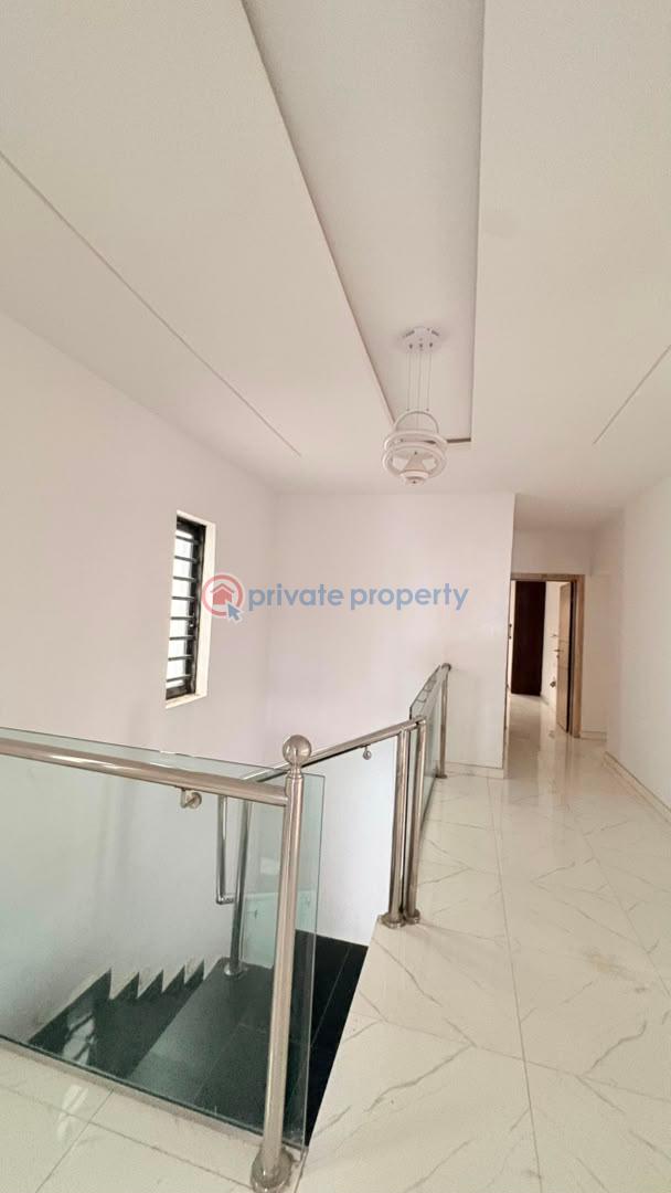 House For Sale Shobande ,omolayo,akobo . Ibadan . Ibadan Oyo - 16
