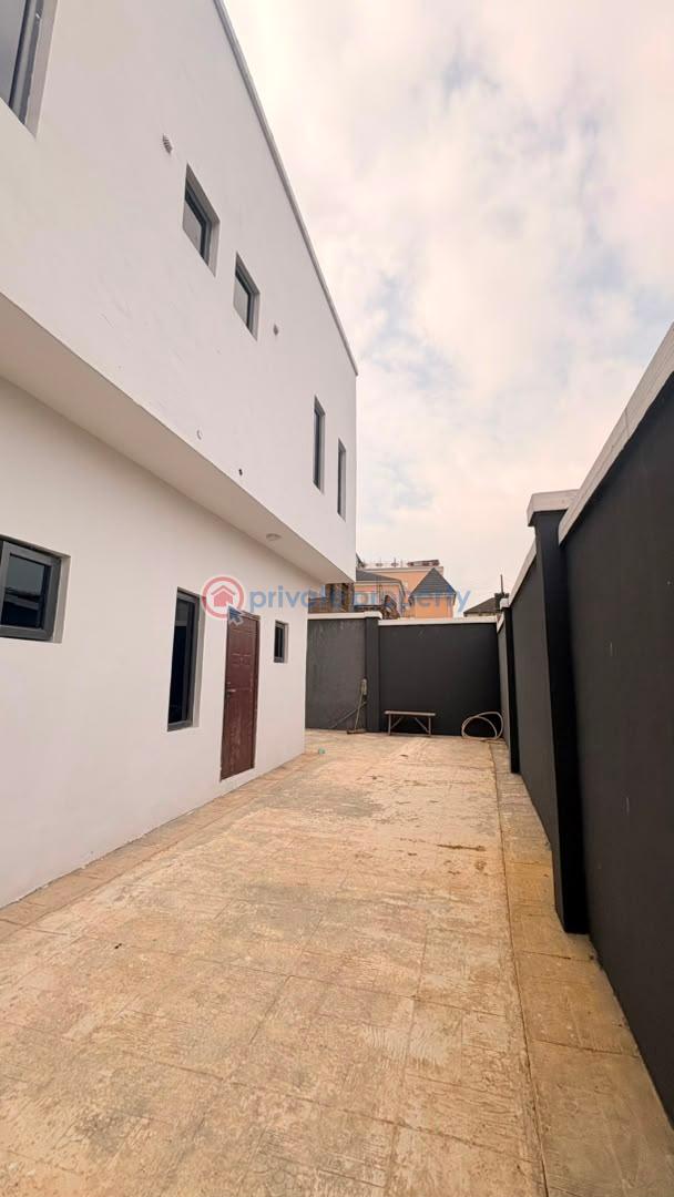 House For Sale Shobande ,omolayo,akobo . Ibadan . Ibadan Oyo - 18