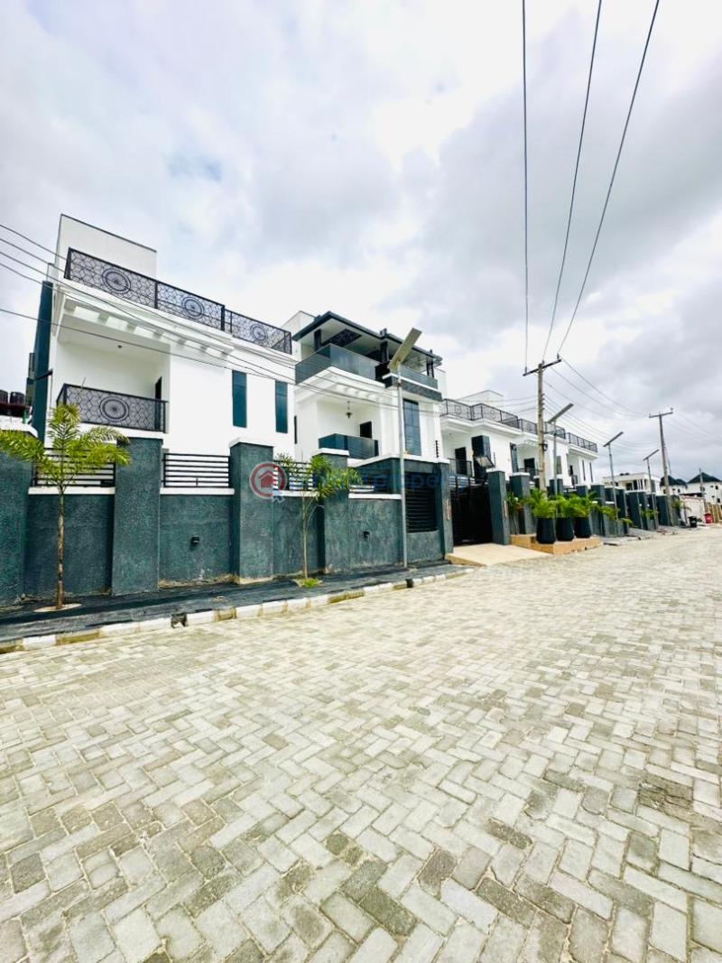 5 bedroom Detached Duplex For Sale Festac Amuwo Odofin Lagos - 10