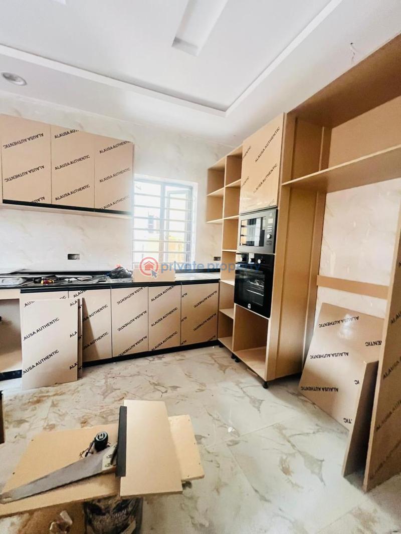 5 bedroom Detached Duplex For Sale Omole Phase 2 Estate Omole Phase 2 Ojodu Lagos - 24