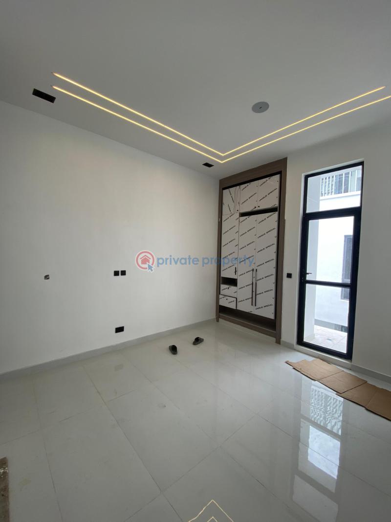 Newly built 5 bedroom fully detached duplex - 5 5 bedroom Detached Duplex For Sale Osapa London Lekki Lagos Osapa Lekki Lagos - 5