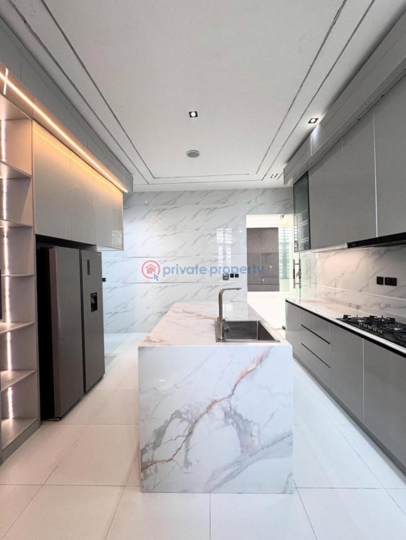 5 bedroom Detached Duplex For Sale Chevron Drive Lekki Lagos - 4