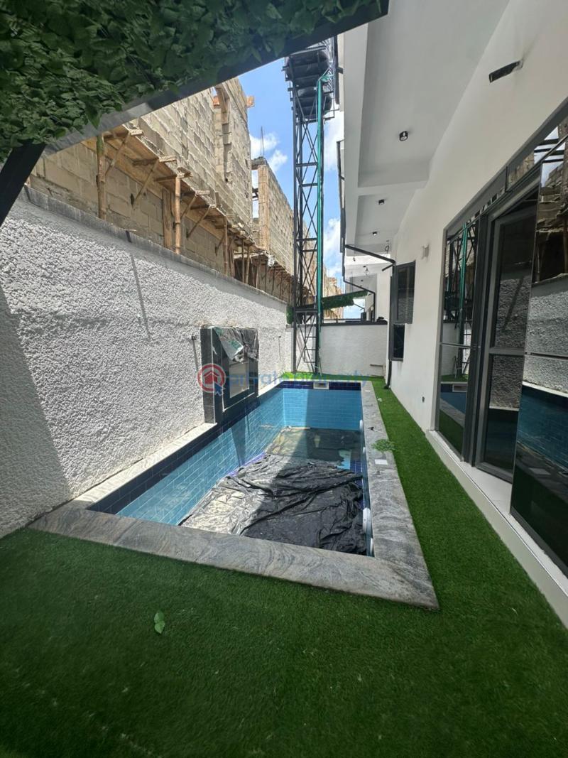 5 bedroom Duplex For Sale Ajah Lagos - 1