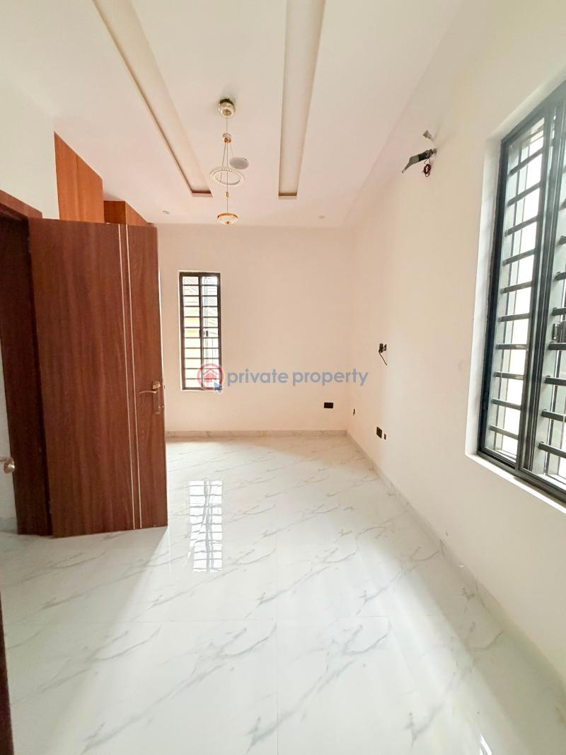 5 bedroom Detached Duplex For Sale Omole Phase 2 Ojodu Lagos - 6