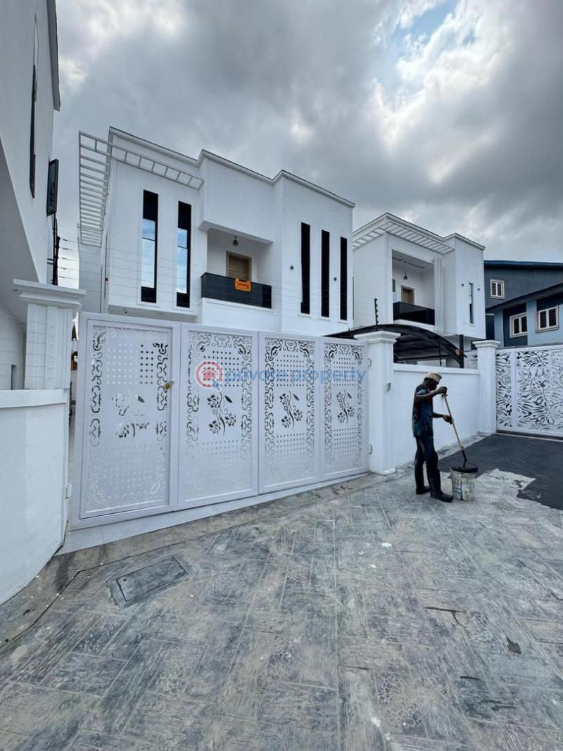 5 bedroom Detached Duplex For Sale Omole Phase 1 Ojodu Lagos - 11