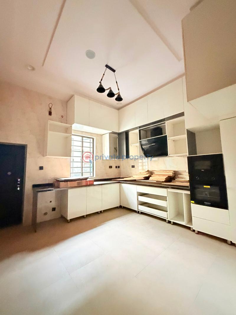 5 bedroom Detached Duplex For Sale Omole Phase 2 Ojodu Lagos - 8