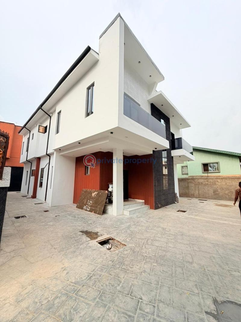 5 bedroom Detached Duplex For Sale Omole Phase 1 Ojodu Lagos - 0