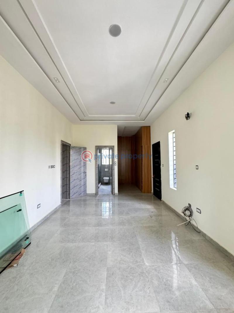 5 bedroom Detached Duplex For Sale Omole Phase 2 Ojodu Lagos - 7