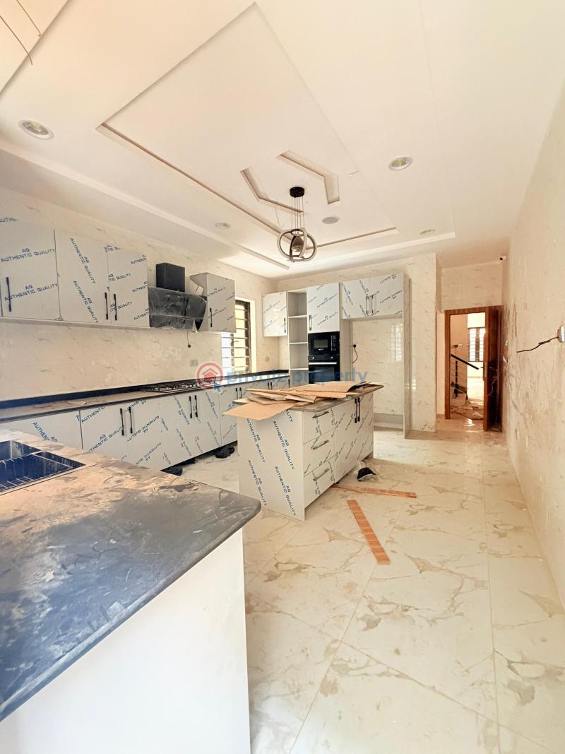 5 bedroom Detached Duplex For Sale Omole Phase 2 Ojodu Lagos - 3