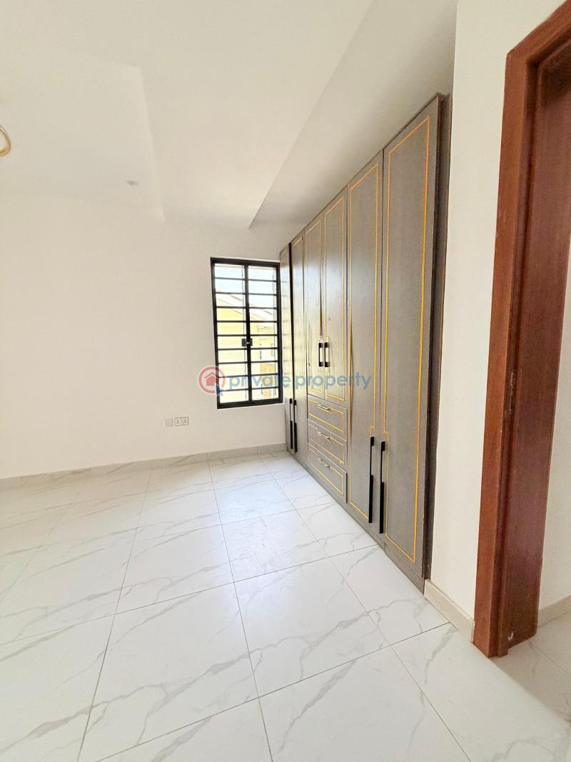 5 bedroom Detached Duplex For Sale Omole Phase 1 Ojodu Lagos - 16