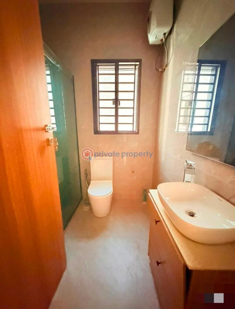 5 bedroom Detached Duplex For Sale Omole Phase 1 Ojodu Lagos - 11