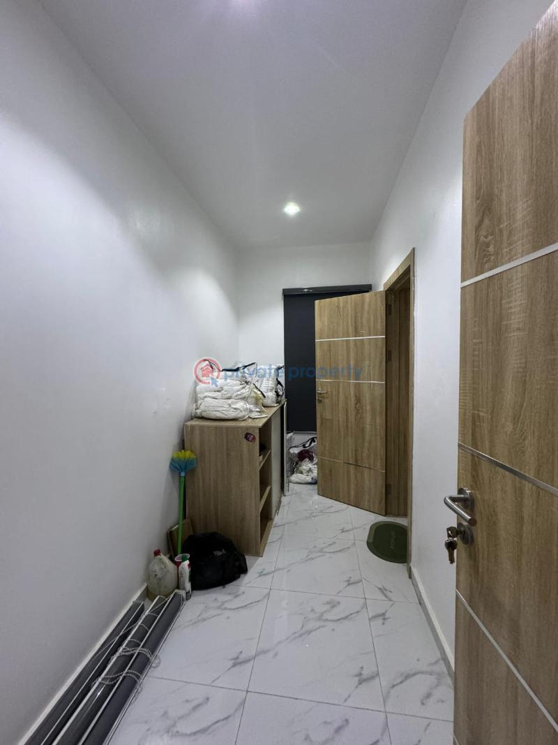 5 bedroom Detached Duplex For Sale Estate Omole Phase 1 Ojodu Lagos - 10