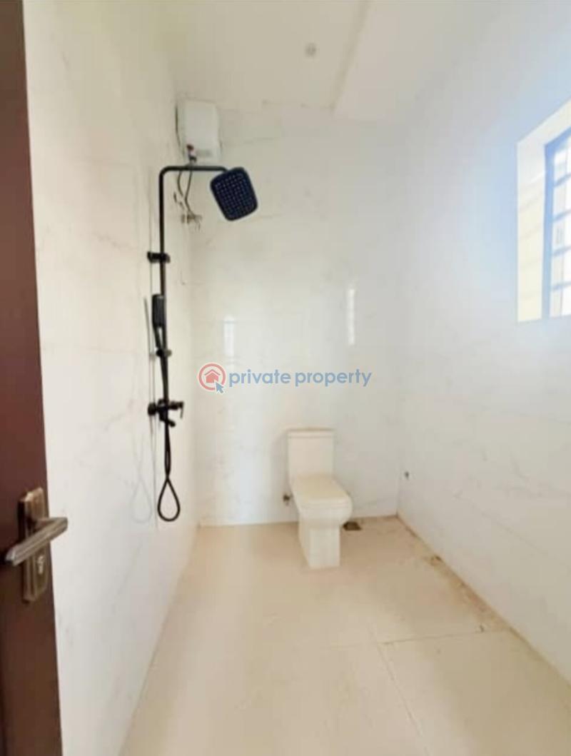 5 bedroom Detached Duplex For Sale Amuwo Odofin Lagos - 5