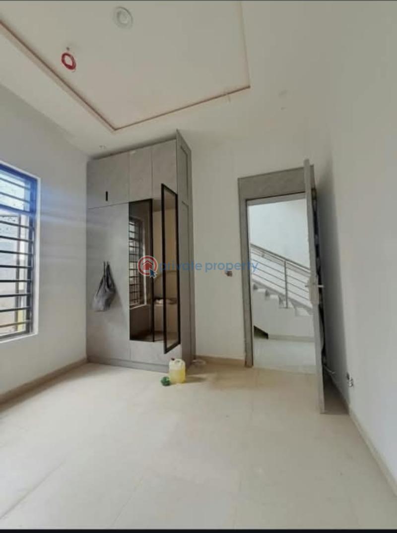 5 bedroom Detached Duplex For Sale Omole Phase 1 Ojodu Lagos - 12