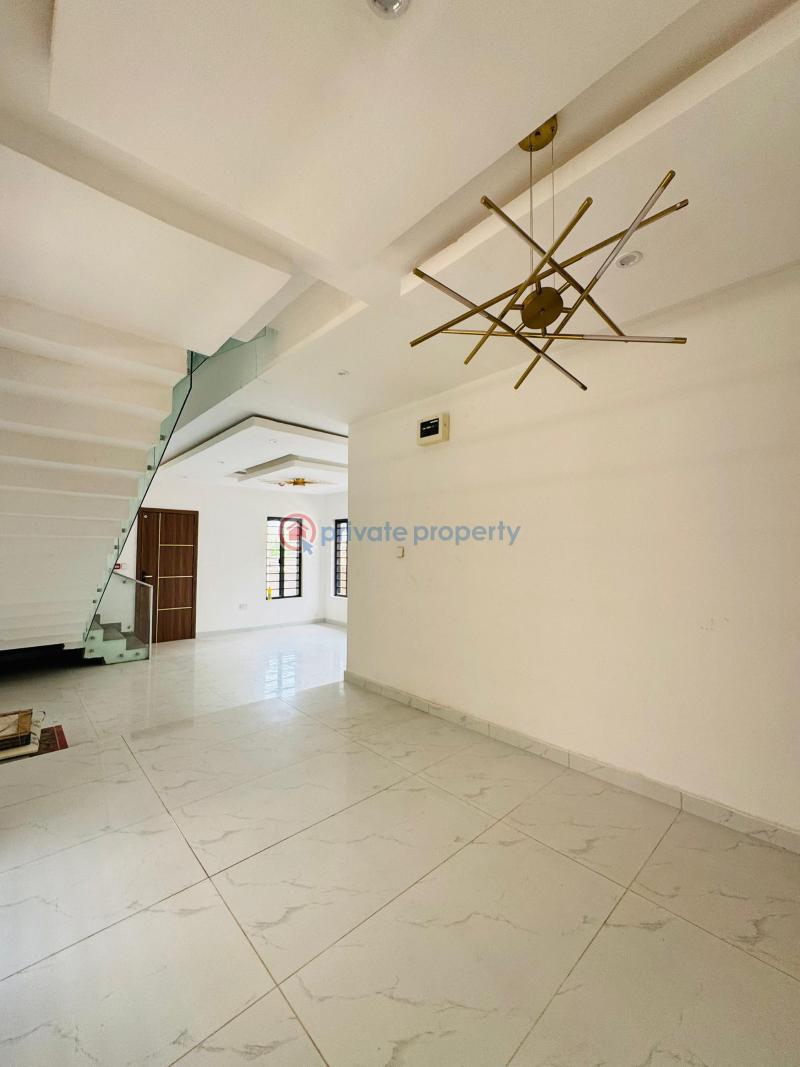 5 bedroom Detached Duplex For Sale Omole Phase 1 Ojodu Lagos - 3