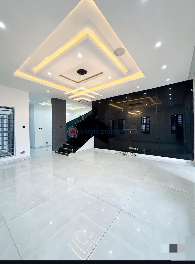 5 bedroom Detached Duplex For Sale Lekki Lagos - 1