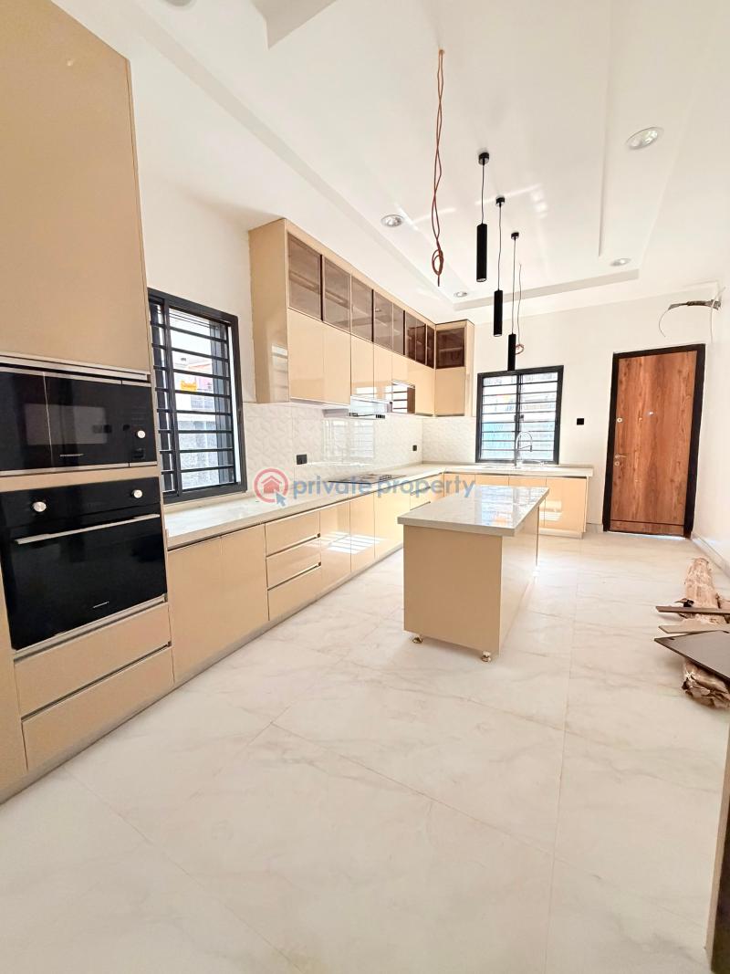 5 bedroom Detached Duplex For Sale Omole Phase 1 Ojodu Lagos - 3