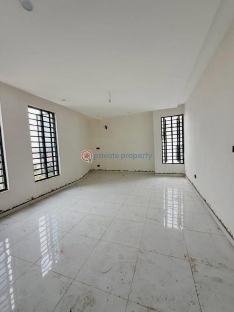 5 bedroom Detached Duplex For Sale Ogudu GRA Lagos - 1