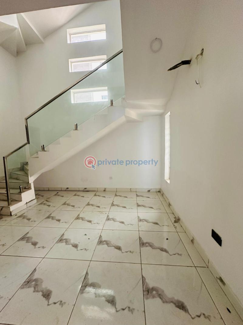 Newly built 5 bedroom fully detached duplex with a bq and terrace roof - 12 5 bedroom Detached Duplex For Sale Magodo GRA Phase 2 Kosofe/Ikosi Lagos - 12