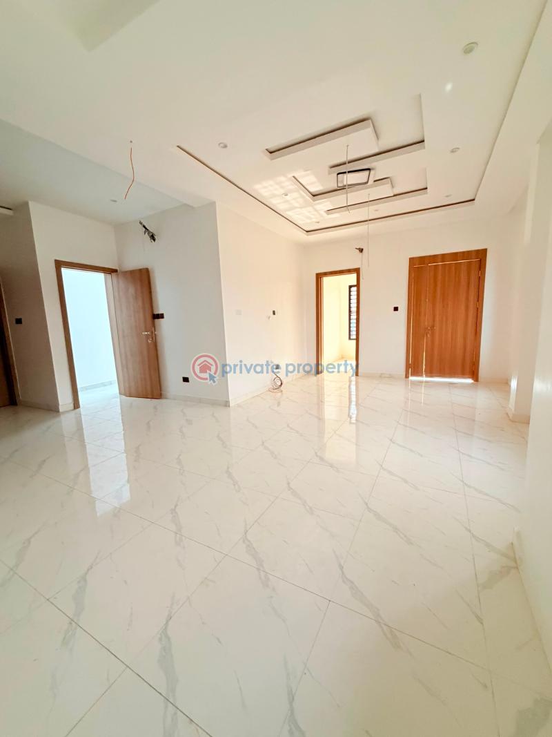 5 bedroom Detached Duplex For Sale Omole Phase 1 Ojodu Lagos - 1