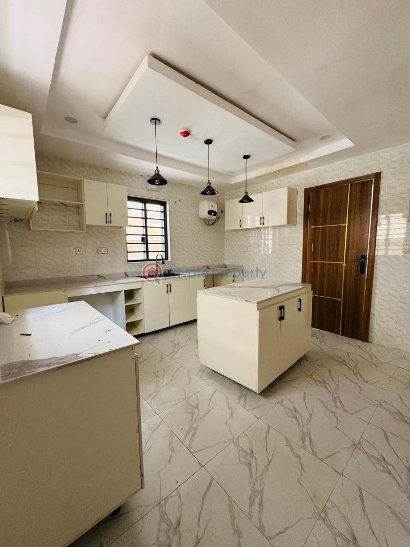 5 bedroom Detached Duplex For Sale Omole Phase 1 Ojodu Lagos - 7
