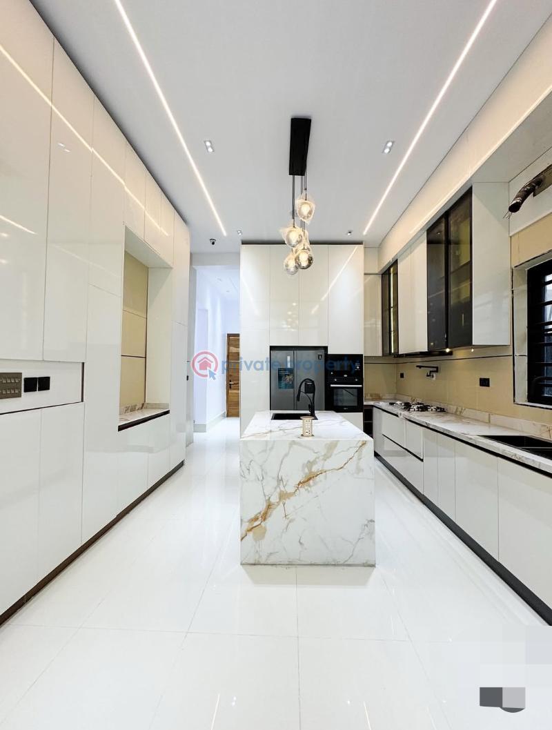 5 bedroom Detached Duplex For Sale Victoria Garden City Lekki Lagos - 4