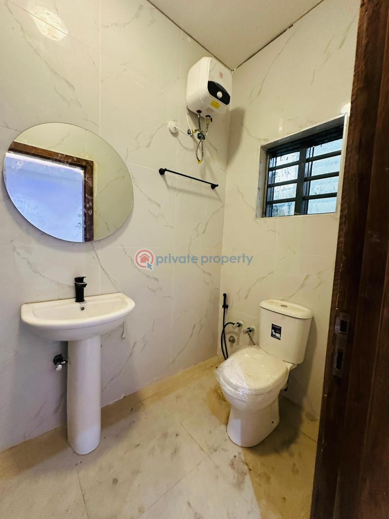 5 bedroom Detached Duplex For Sale Magodo GRA Phase 2 Kosofe/Ikosi Lagos - 5