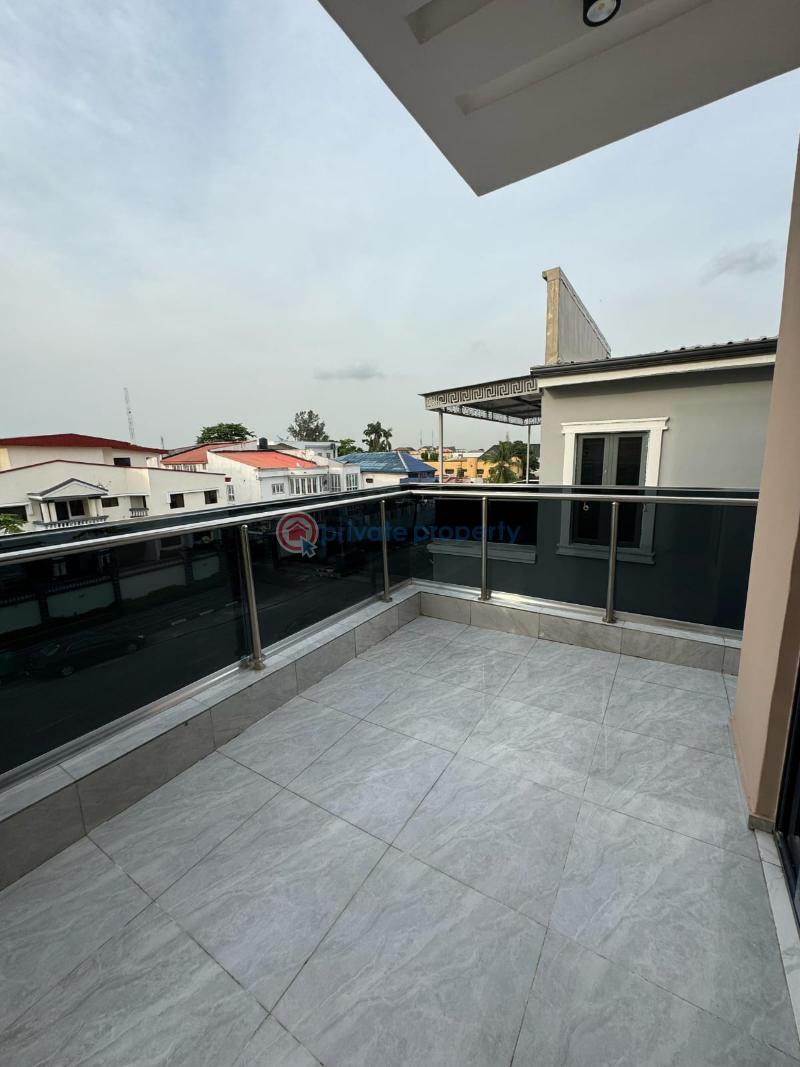 5 bedroom Detached Duplex For Sale Estate Omole Phase 1 Ojodu Lagos - 11