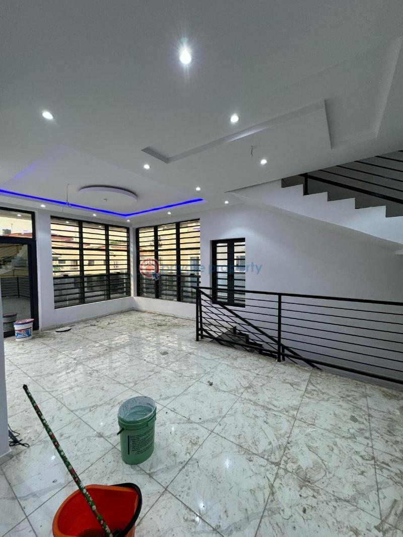 5 bedroom Detached Duplex For Sale Estate Omole Phase 1 Ojodu Lagos - 3
