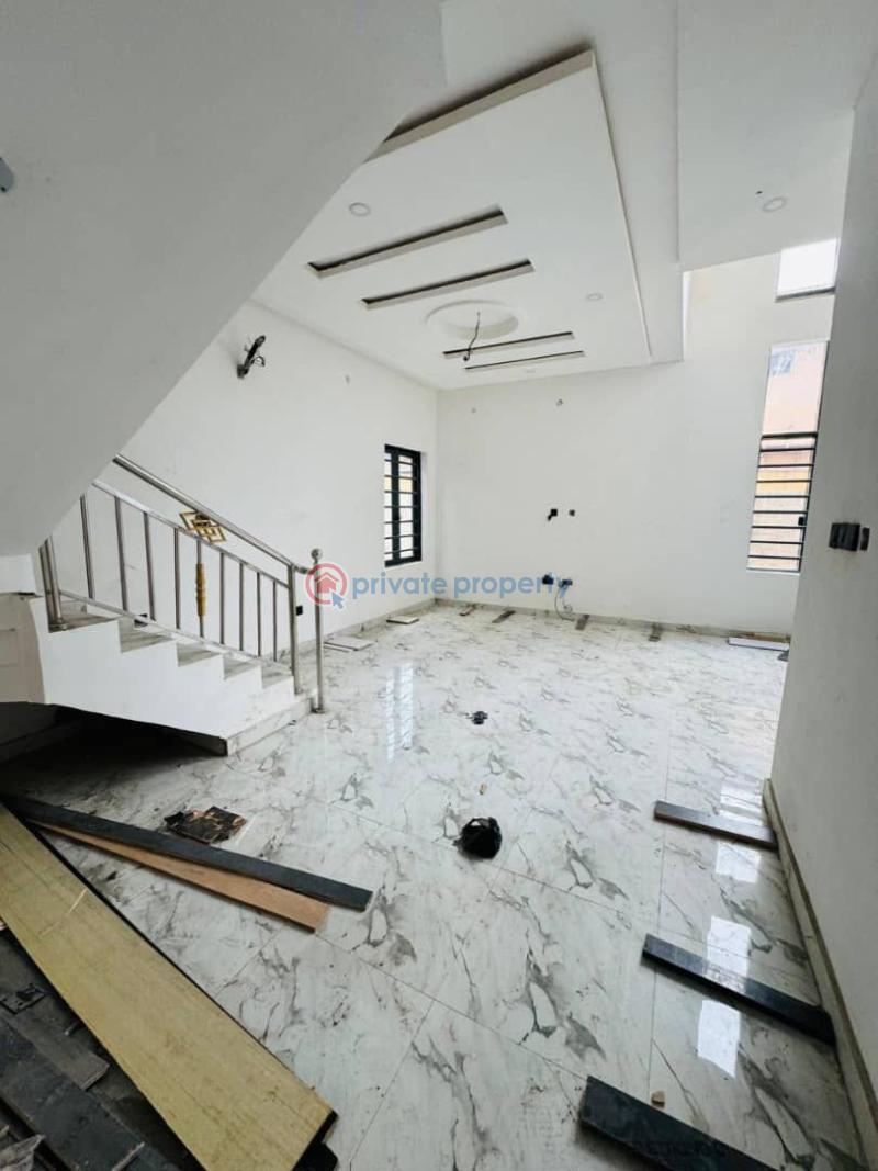 5 bedroom Detached Duplex For Sale Magodo GRA Phase 2 Kosofe/Ikosi Lagos - 1