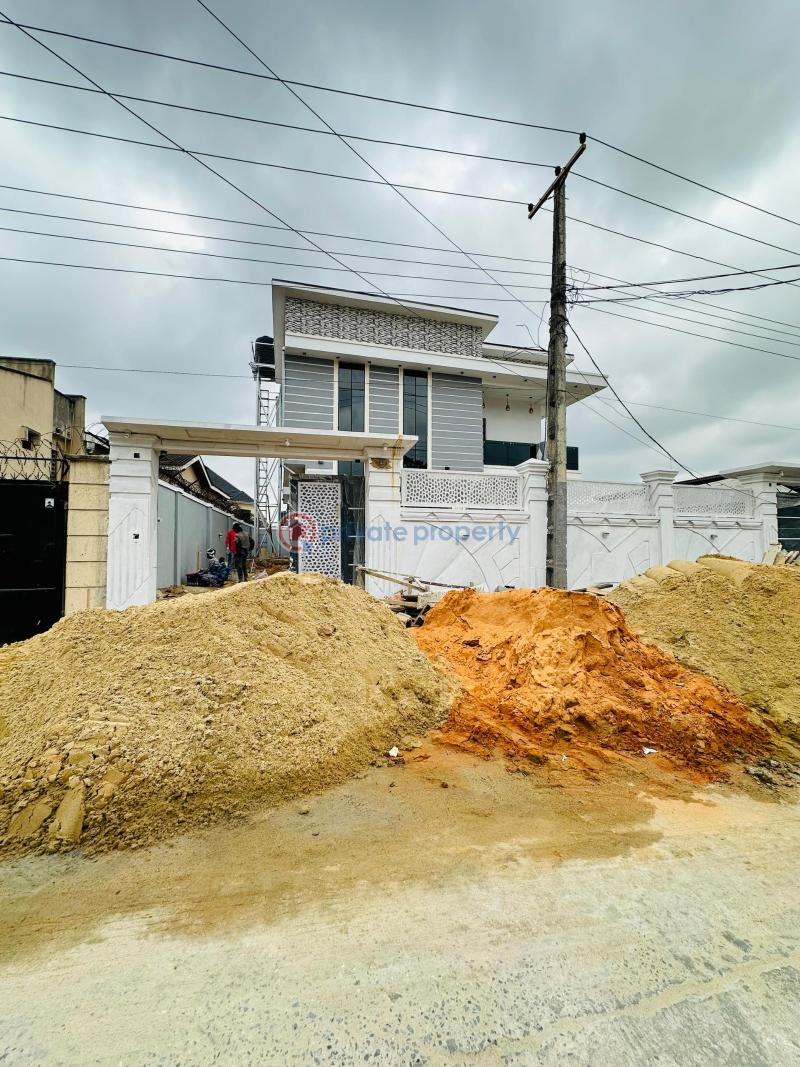 5 bedroom Detached Duplex For Sale Gbagada Lagos - 1