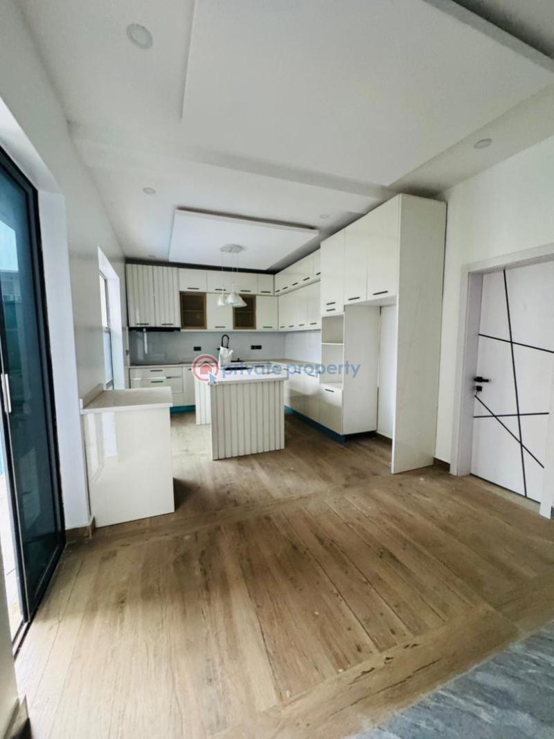 5 bedroom Detached Duplex For Sale Maryland Lagos - 13