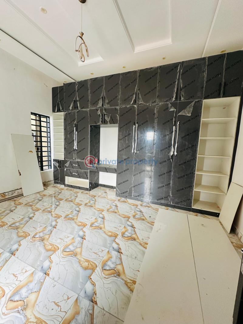 5 bedroom Detached Duplex For Sale Gbagada Lagos - 6