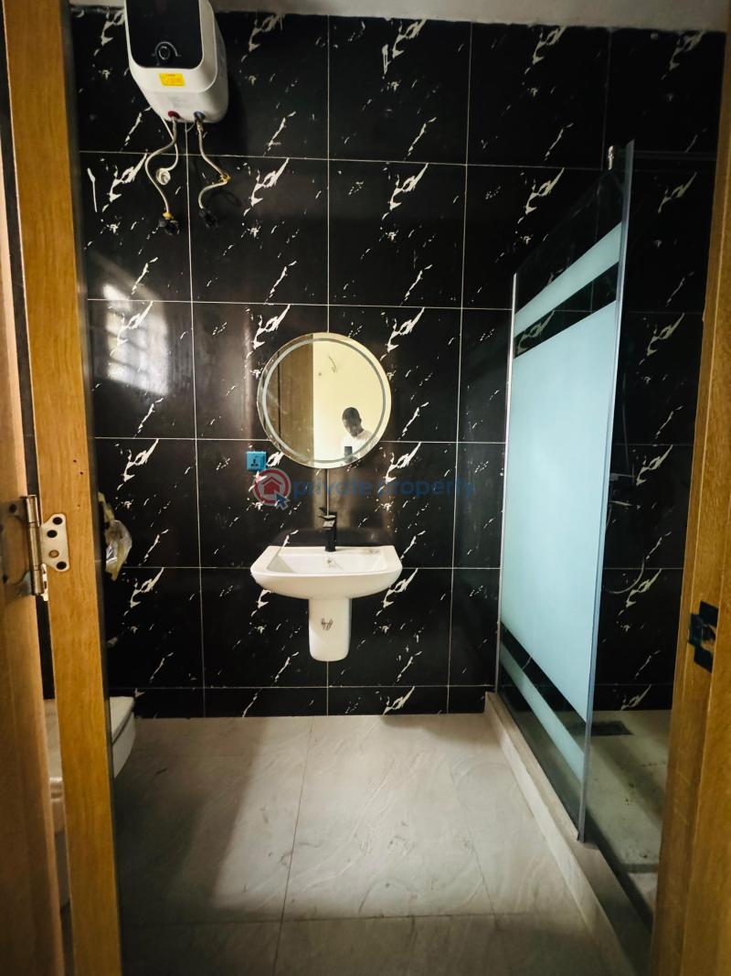 5 bedroom Detached Duplex For Sale Adeniyi Jones Ikeja Lagos - 3