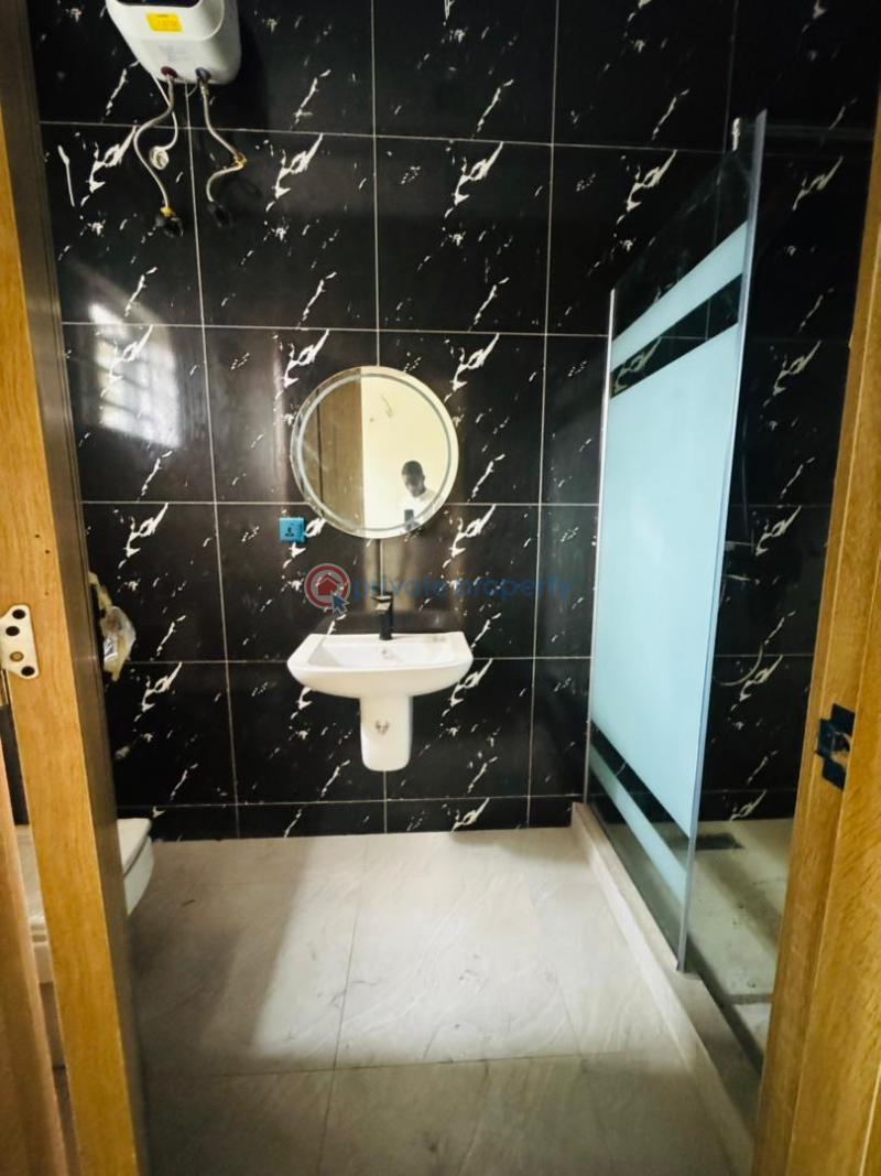 5 bedroom Detached Duplex For Sale Adeniyi Jones Ikeja Lagos - 10